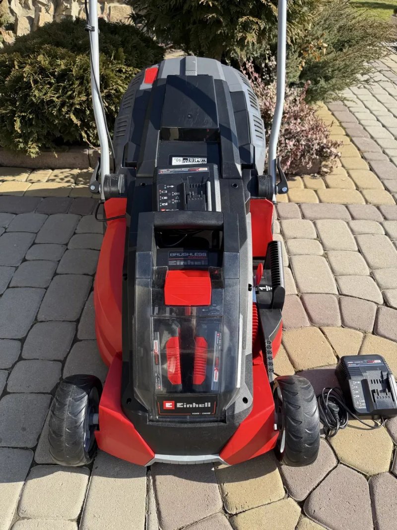Газонокосарка акумуляторна безщіткова Einhell GE-CM 43 Li M Kit — фото 5