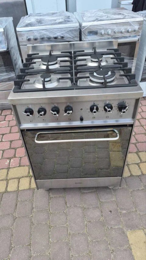 Газова плита indesit kp 648