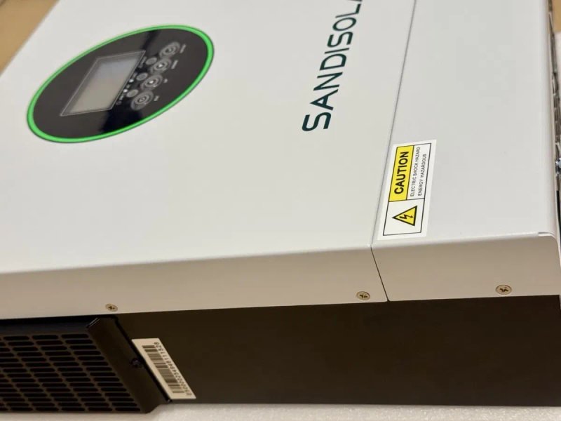 Гібридний сонячний інвертор Sandisolar 4.2kW 24V Чиста Синусоїда — фото 3