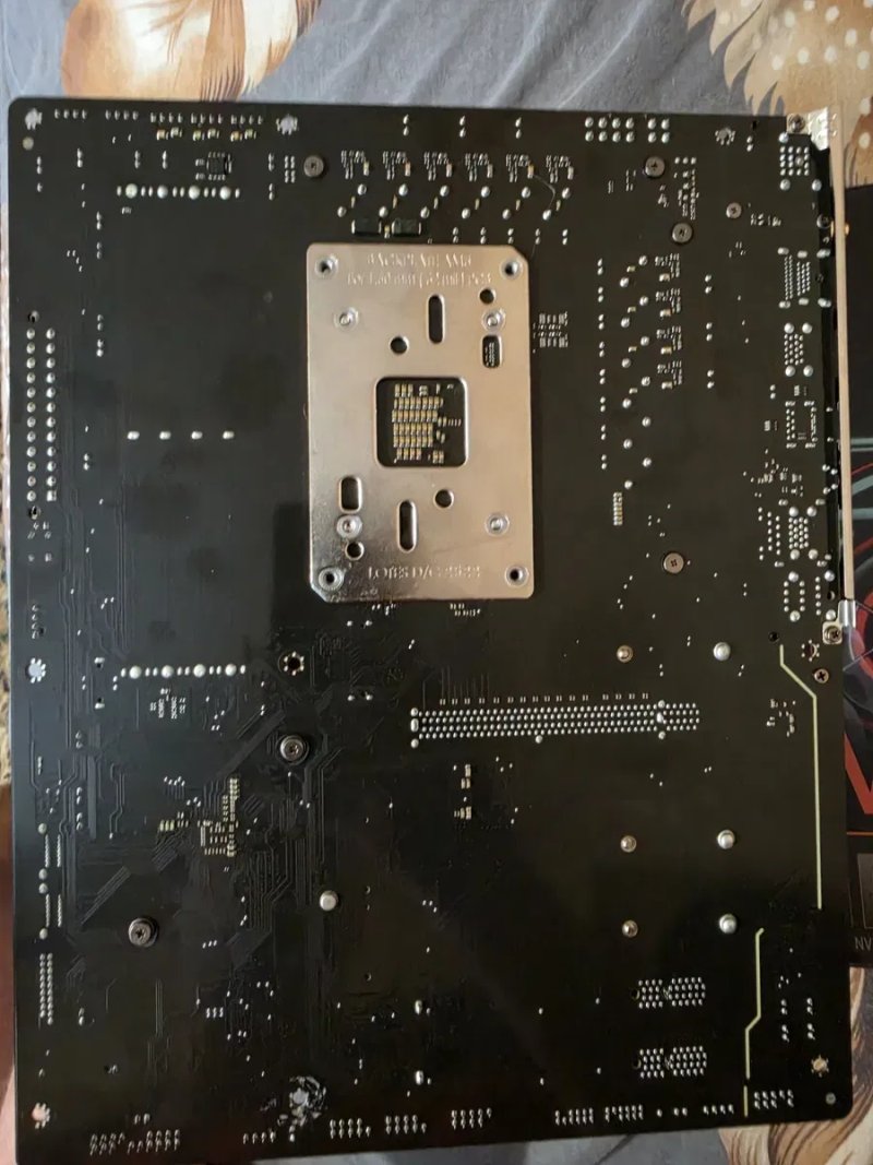 GIGABYTE B650 Gaming X AX V2 — фото 3