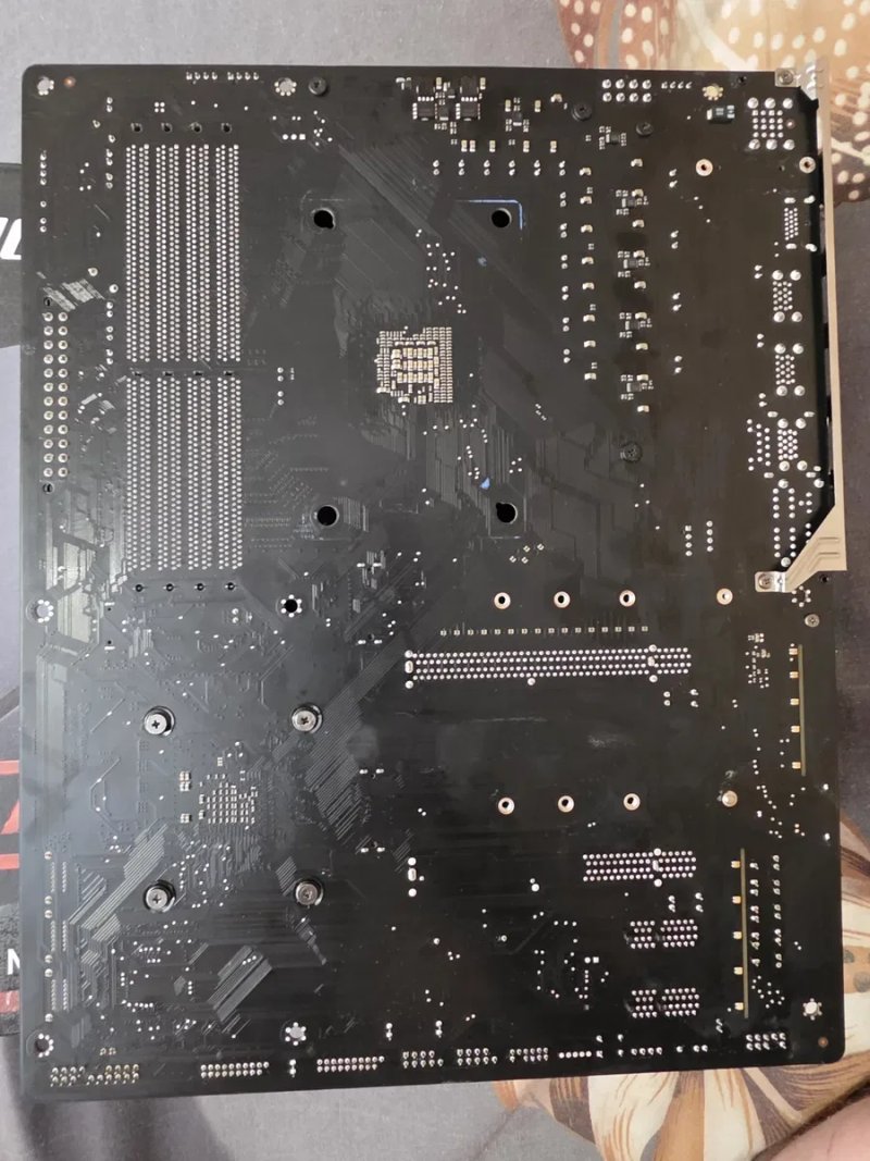 GIGABYTE X570 Aorus Elite — фото 3