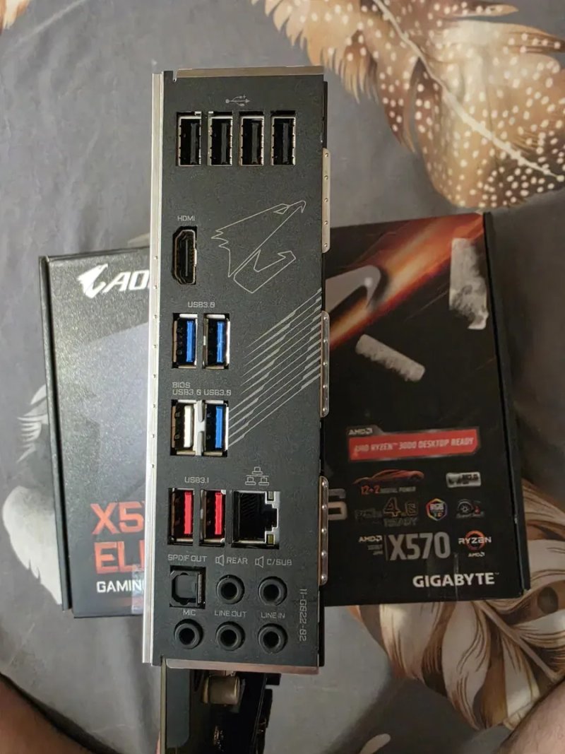 GIGABYTE X570 Aorus Elite — фото 4
