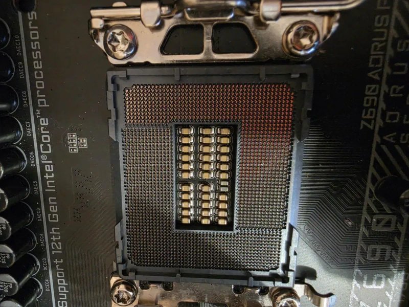 GIGABYTE Z690 Aorus Pro — фото 5