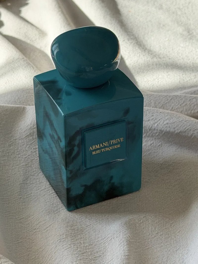 Giorgio Armani Privé Bleu Turquoise Eau de Parfum оригінал — фото 2