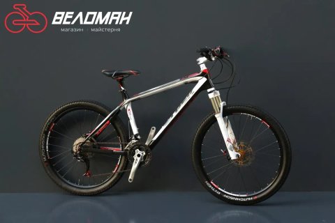 Гірський карбоновий велосипед Trek Elite 9.6.Rock Shox, Carbon, shimano xt