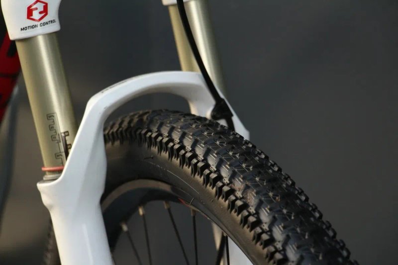 Гірський карбоновий велосипед Trek Elite 9.6.Rock Shox, Carbon, shimano xt — фото 7