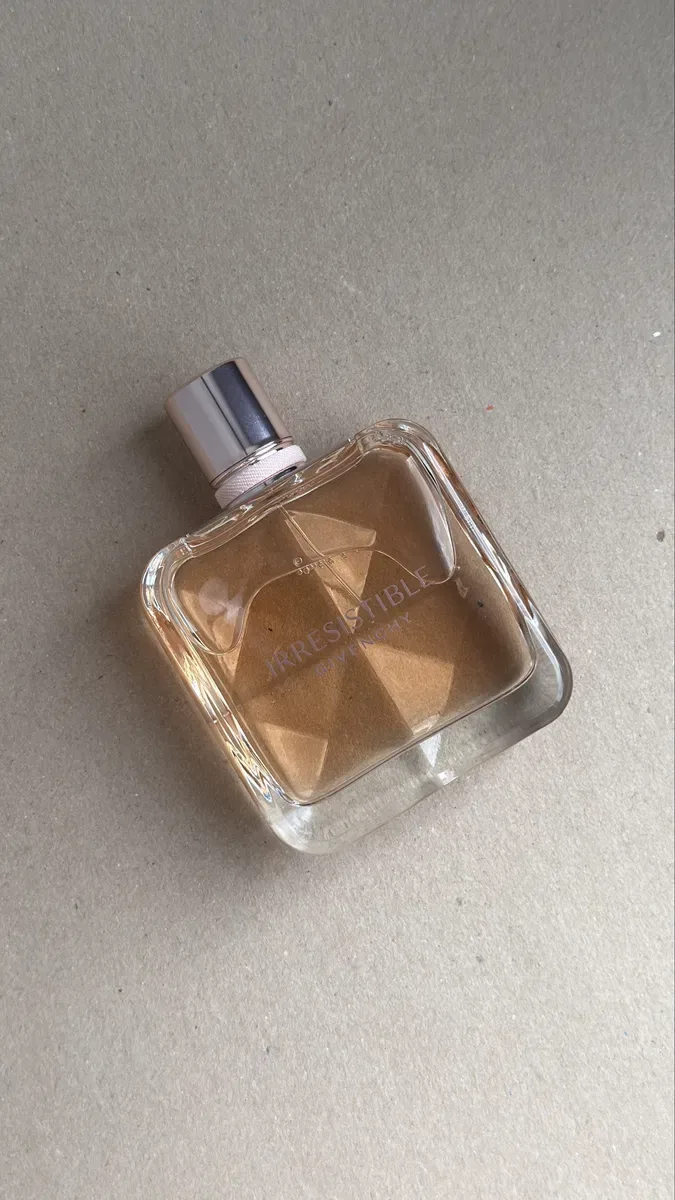 Givenchy Irresistible Givenchy оригінал — фото 2