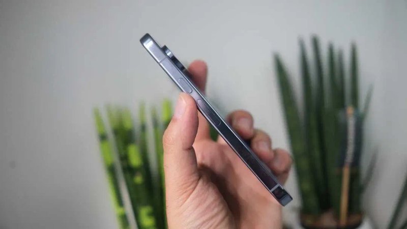 Google Pixel 10 Pro 16/128GB Moonstone Neverlock 5 циклів гарний стан — фото 4
