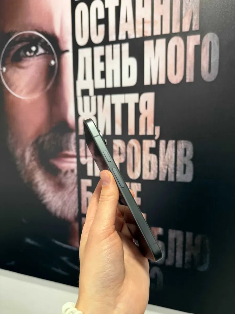 Google Pixel 11 12/256gb E-sim Obsidian Новий стан — фото 2