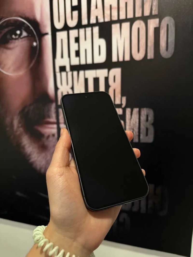 Google Pixel 11 12/256gb E-sim Obsidian Новий стан — фото 4