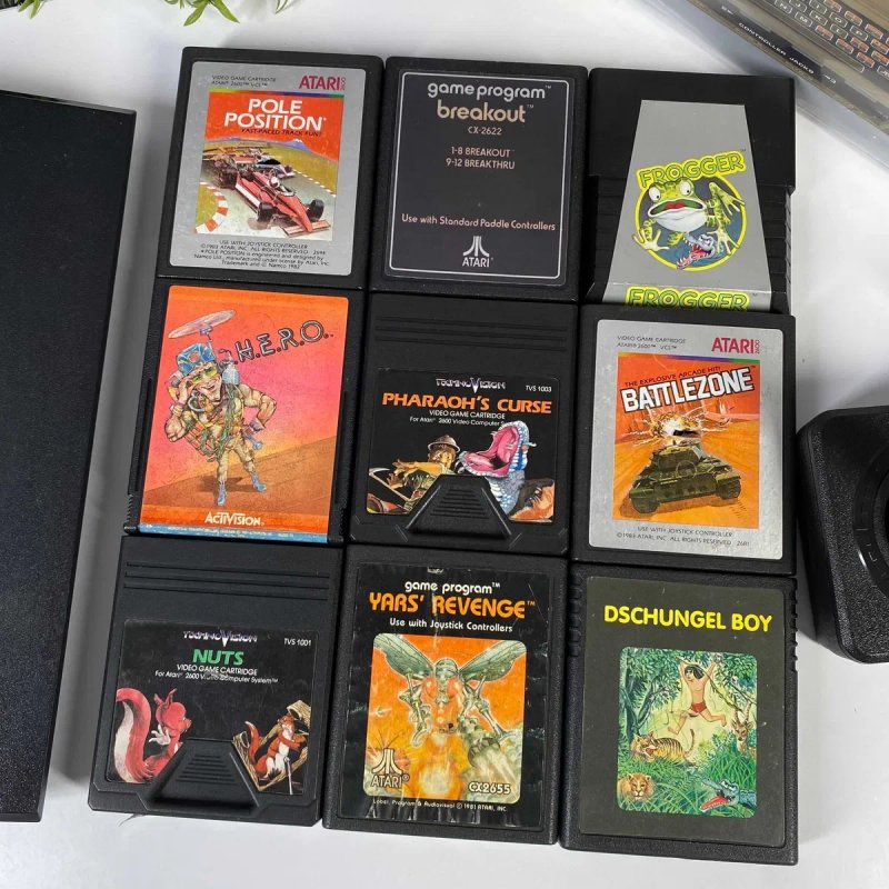 Гра Atari 2600 H.E.R.O. Б/У Оригінальний картридж атарі 2600 Хіро асортимент ігри атарі 2600 — фото 3