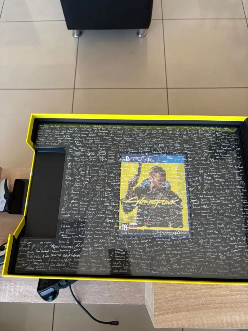 Гра Cyberpunk 2077 Collectors Edition на ps4,колекційне видання на пс4 — фото 5