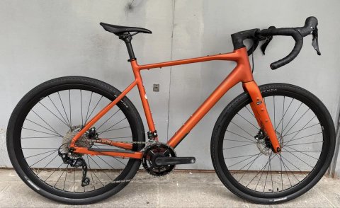Гравійний велосипед Carver Gravel, розмір L, Shimano GRX 400, 2026