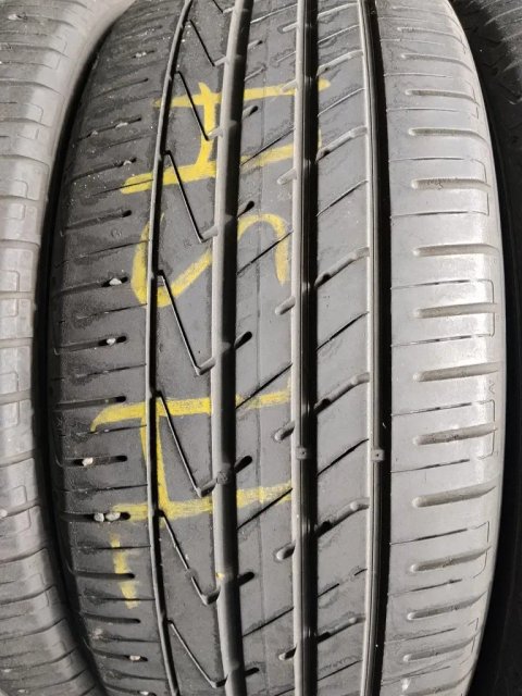 Hankook 235 55 r18 4шт шини резина літня б'у з Європи