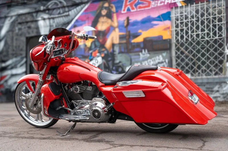 Harley-Davidson  FLHTCUSE-7 2012 — фото 4