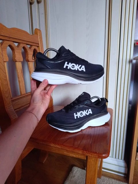 HOKA Bondi 8 кросівки Vietnam оригінал 40р