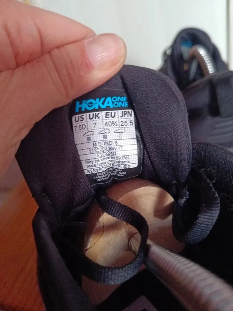 HOKA Bondi 8 кросівки Vietnam оригінал 40р — фото 3