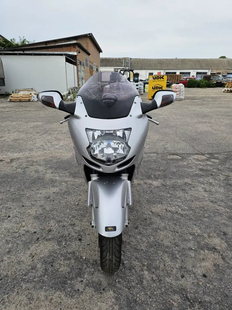 Honda cbr 1100 xx — фото 3