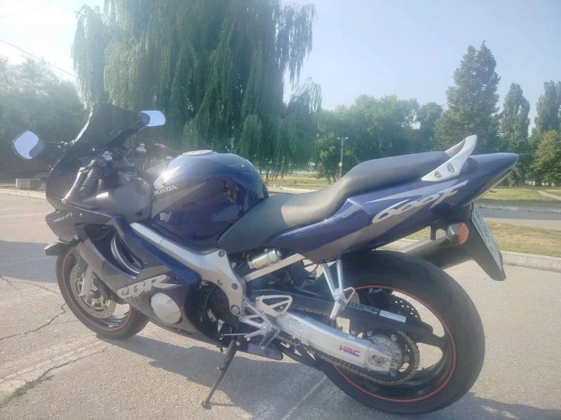 Honda CBR 600F4i 2001 — фото 8