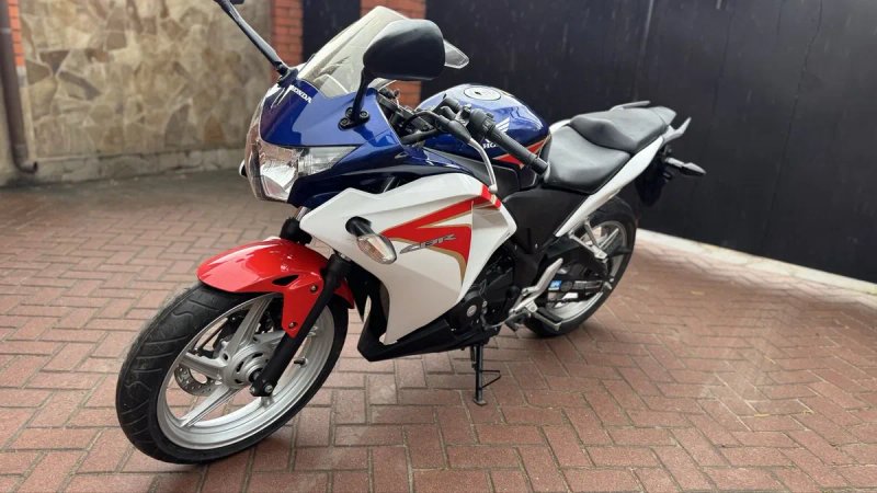Honda CBR250R 2012 рік — фото 7