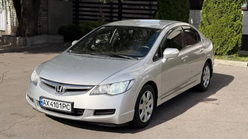 Honda Civic 2007 год! В отличном состоянии сел и поезал! — фото 6