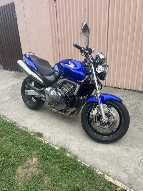 Honda hornet 600f