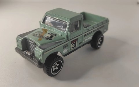 Hot Wheels Land Rover Series III Pick Up