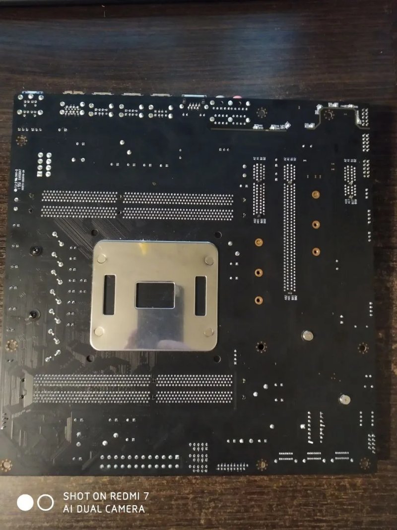 HUANANZHI X79 ZD3 (не робоча) + е5-1620 + DDR3 4×4Gb ECC Reg — фото 2