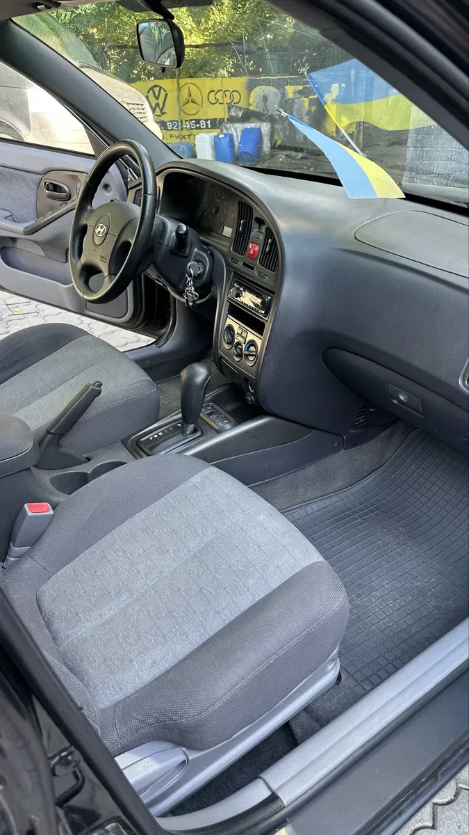 Hyundai ELANTRA 2010 газ/бензін — фото 6