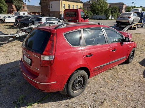 Hyundai i30 2008 після ДТП