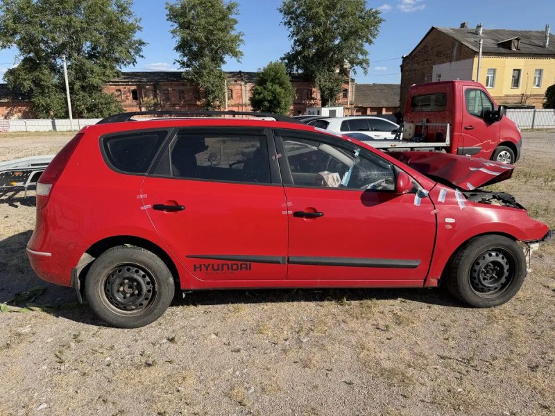 Hyundai i30 2008 після ДТП — фото 2