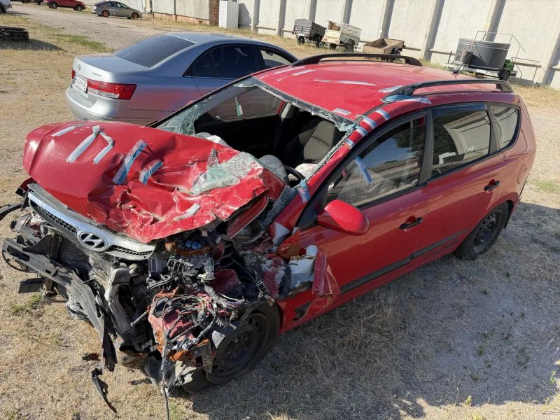 Hyundai i30 2008 після ДТП — фото 7