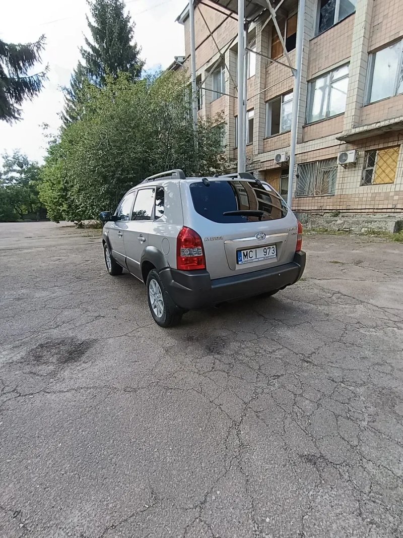 Hyundai Tucson 2,0 дизель. — фото 3
