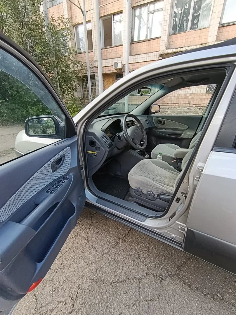 Hyundai Tucson 2,0 дизель. — фото 7