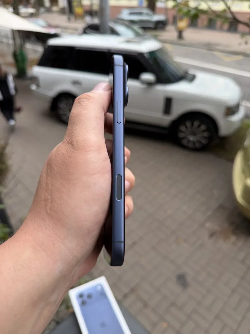 Ідеальний iPhone 17 Pro Max 256Gb Deep Blue з сімкою — фото 6
