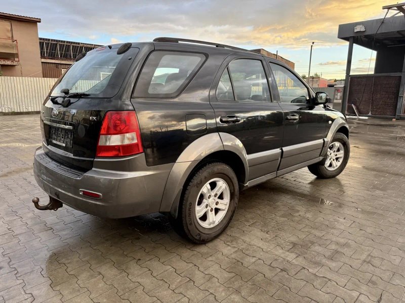 Ідеальний Kia Sorento 2006 року! 2.5 турбодизель! АКПП! Київ! Не розмитнений! — фото 5