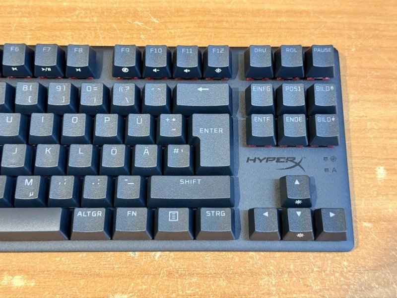 Ігрова клавіатура HyperX Alloy Origins Core AG003 / Механічна / HyperX Red Switch / RGB підсвітка — фото 5