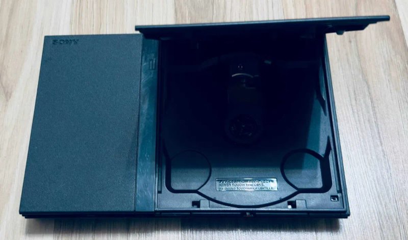 Ігрова консоль Sony PlayStation 2 SLIM Black SCPH-77004 — фото 3