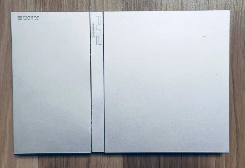 Ігрова консоль Sony PlayStation 2 SLIM Silver SCPH-70008 — фото 2