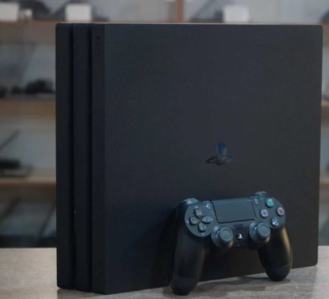 Ігрова консоль Sony PlayStation 4 PRO (1TB/Blu-Ray) TVOYO