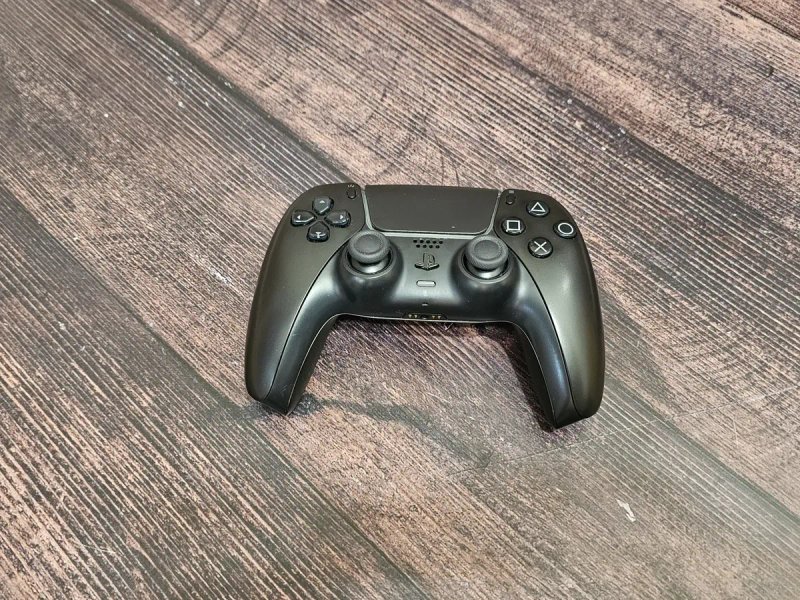 Ігрова консоль Sony PlayStation 5 Pro 2Tb в чорному кольорі з гарантією — фото 4