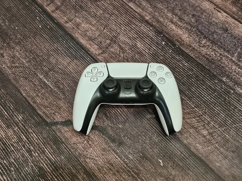 Ігрова приставка Sony PlayStation 5 Slim 1Tb з дисководом б/в з гарантією — фото 4