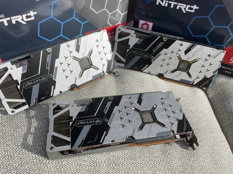 Ігрова відеокарта  5700xt  Saphire Nitro+ — фото 5