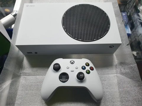 Игровая приставка Xbox Series S 512 GB  Гарантия 3 мес.(магазин)