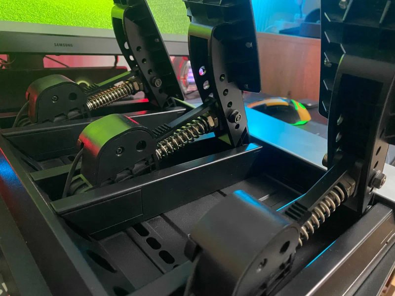 Ігрові педалі | Fanatec CSR Pedals — фото 3
