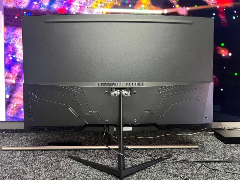 Ігровий монітор 32»дюйма Gawfolk GF320B /2K 165Hz Curved  для ПК/PS5/Xbox — фото 4