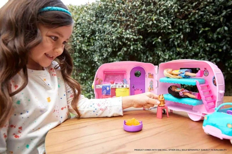Ігровий набір Барбі Кемпер та лялька Челсі Barbie Club Chelsea Camper FXG90 — фото 2