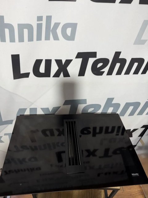 Індукціна поверхня з витяжкою Miele KMDA 7774