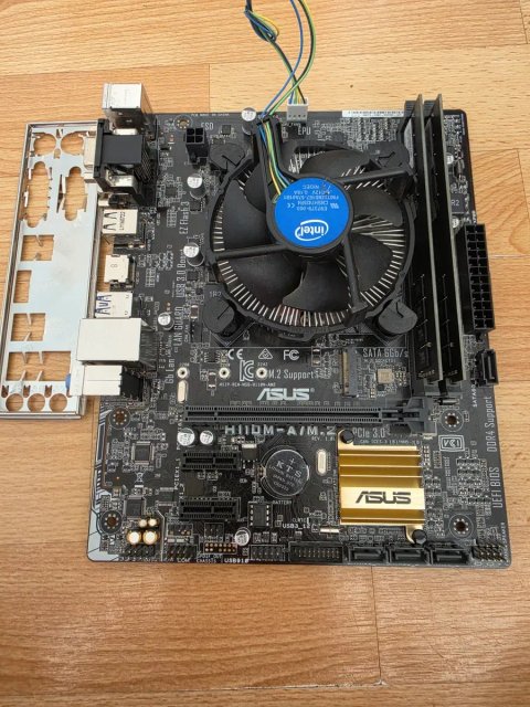 intel i5-7400 3.5ghz/Материнка/охлад Бистрий комплект для ПК сокет 1151