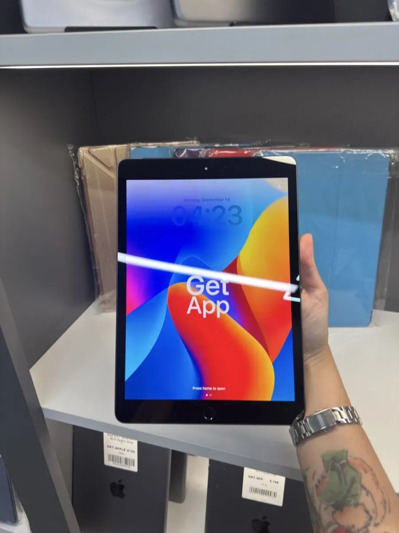iPad 7 10.2 32GB Wi-Fi + LTE АКБ 94% + ЧОХОЛ В ПОДАРУНОК- Магазин - ГАРАНТІЯ — фото 2